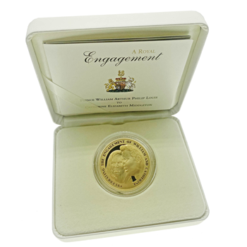 Royal Mint Silver £5 William & Kate Engagement